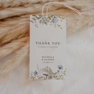 Plantilla de etiqueta de agradecimiento de flores silvestres, tarjeta de agradecimiento imprimible, papelería de boda, boda de flores silvestres boho, flores caprichosas, etiqueta de favor BELLA