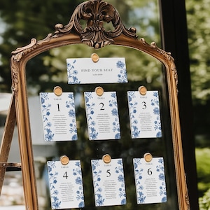 Stoelkaarten bruiloft blauwe bloemen, blauwe botanische stoelenkaarten, sjabloon stoelen, tafelnummers, bewerkbare plattegrond BK2