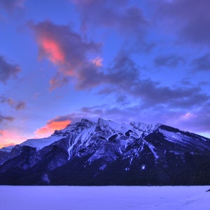 Lever de soleil sur le mont Inglismaldie