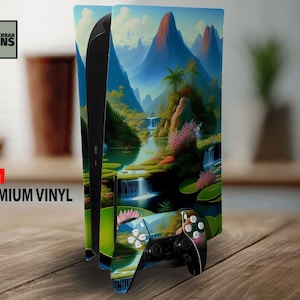 Może przedstawiać: Skórka na konsolę i kontroler z żywym krajobrazem z górami, wodospadami i bujną zielenią. Skórka jest wydrukowana na wysokiej jakości winylu. Kontroler ma czarną podstawę z motywem krajobrazu.