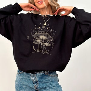 Mushroom Sweatshirt, Mushroom Sweatshirt, Spiritual Sweatshirt, Gift For Friend,Spiritual Moon Phase, Mushroom Gifts