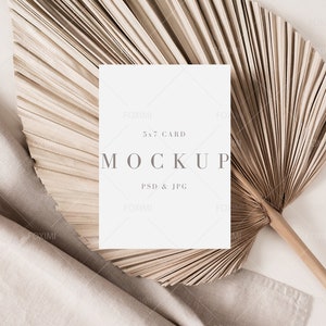 5x7 Karten Mockup, Hochzeitseinladung Mockup, Tischkarte Mockup, Minimale Karte Mockup, Einfache Karte Mockup, Boho Neutral Mockup, Cosy,P091, R48