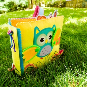 Libro di attività, libro tranquillo della chiesa, libro occupato per bambini, libro Montessori, libri di storie per bambini, libri tranquilli, libro in feltro, regali di battesimo,