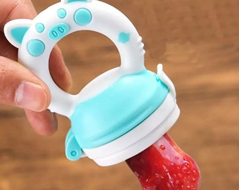 Baby feeding spoon, baby fruit sucker to relieve baby's teething, Soft silicone spoon baby for the first phase of baby feeding,