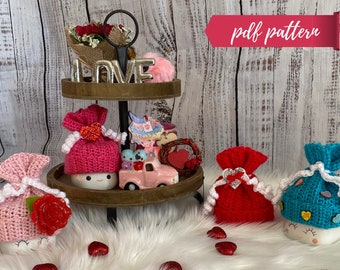 Valentine/February marshmallow mug hat crochet PATTERN, beginner friendly, video tutorial, digital download, tiered tray, Rae Dunn inspired