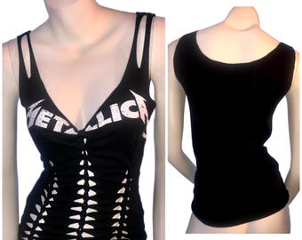 METALLICA Band Cut FRONT Weave T-shirt Top concertfestival versnipperd verweerd gerecycled geüpcycled vernieuwde heavy metal rock