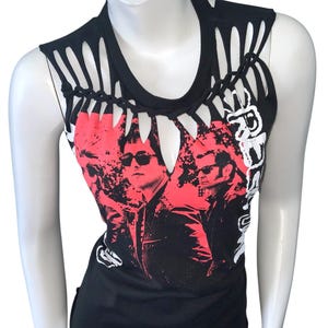 GREEN DAY Cut Weave Neckline Tshirt Tank Top