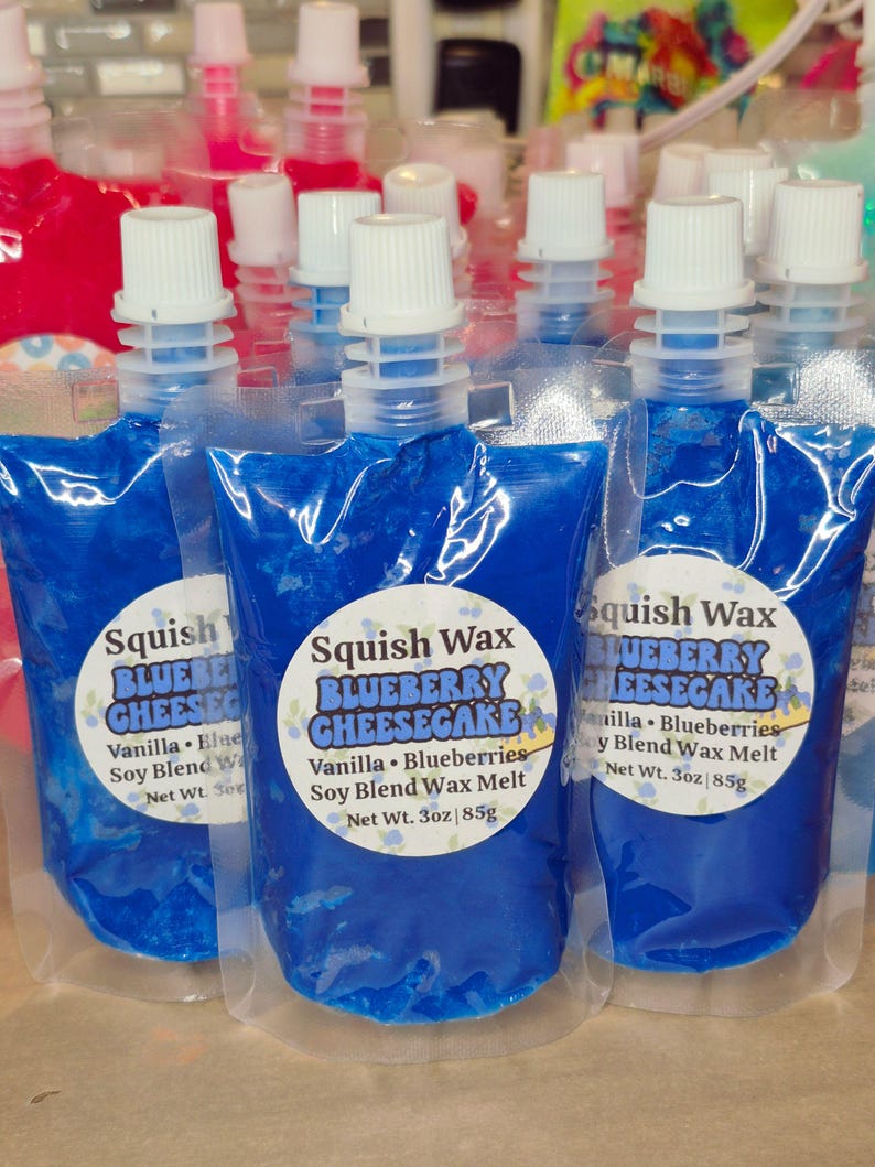 Squeezable Wax Melts Blueberry Cheesecake