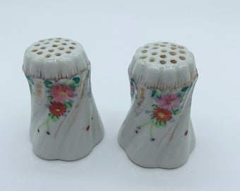 Vintage Floral Salt and Pepper Shakers - Collectible
