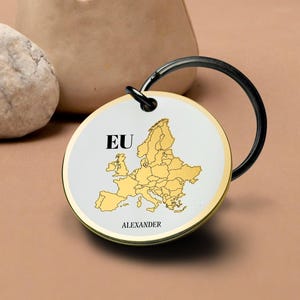 Europäische Union Schlüsselbund Gravur Gold Reise Souvenir individuelle Name Geschenk für Ihn Ihre Landkarte Wahrzeichen Runde Metallschlüsselring Andenken Geschenk