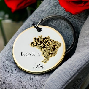 ブラジルのワードアートキーホルダー 刻印入りゴールド 旅行のお土産 カスタムネームギフト 彼 彼女 国地図 ランドマーク ラウンドメタルキーリング 記念品ギフト