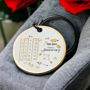 Romantischer Kalender Schlüsselbund Liebe Datum Andenken Personalisierte Jahrestag Geschenk Benutzerdefinierte Paar Memory Keyring Beste Valentinstag Geschenk für ihn