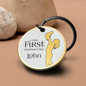 Il nostro primo portachiavi per la festa della mamma, regalo con silhouette di bambino, portachiavi personalizzato per neomamme, regalo speciale personalizzato, il miglior regalo di San Valentino per lui