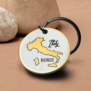Porte-clés carte de l'Italie, cadeau souvenir de pays personnalisé, porte-clés rond en métal personnalisé, souvenir de voyage gravé pour les amateurs d'aventures du monde, cadeau