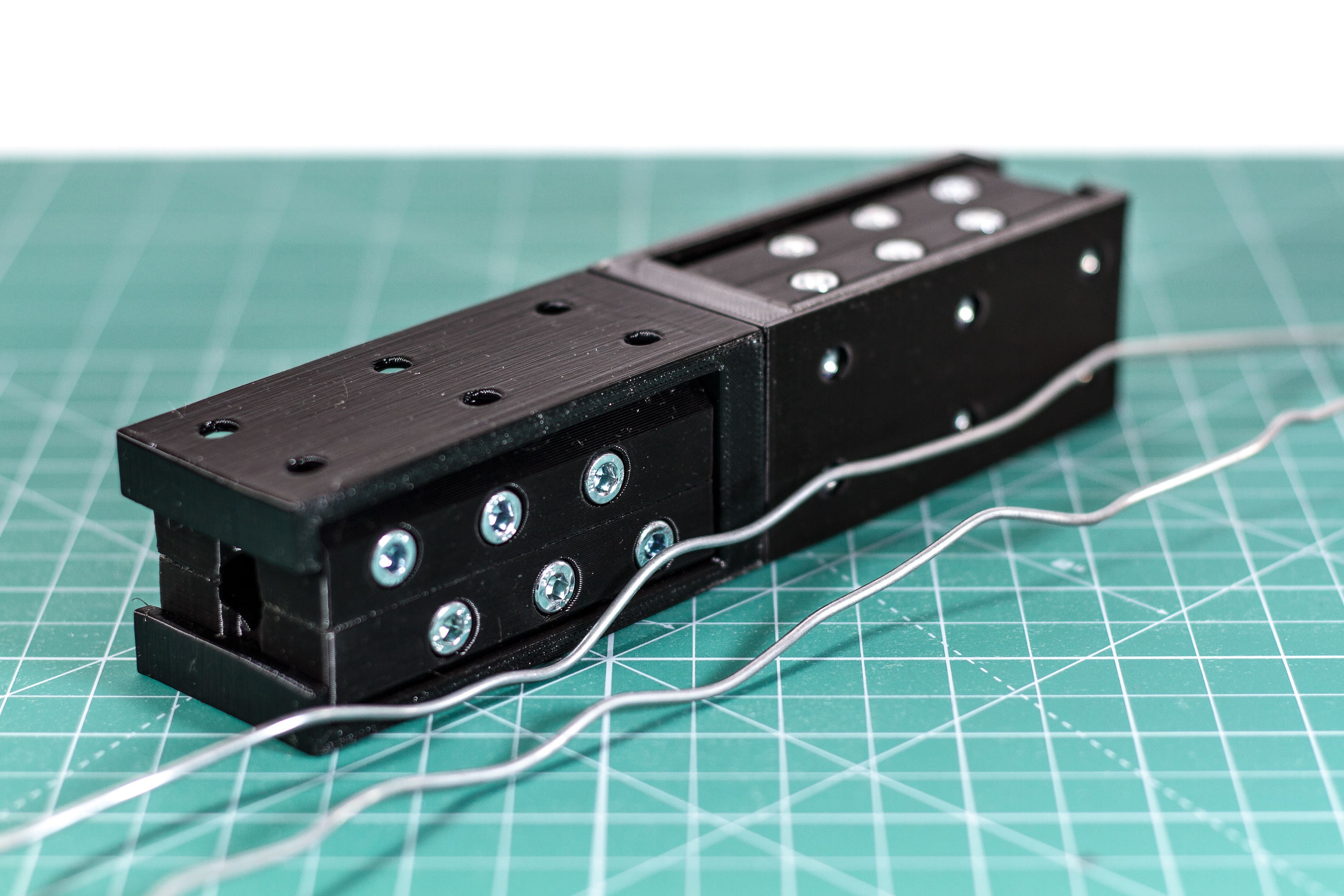 Wire Straightener Handheld Professional Wire Processing & Wire