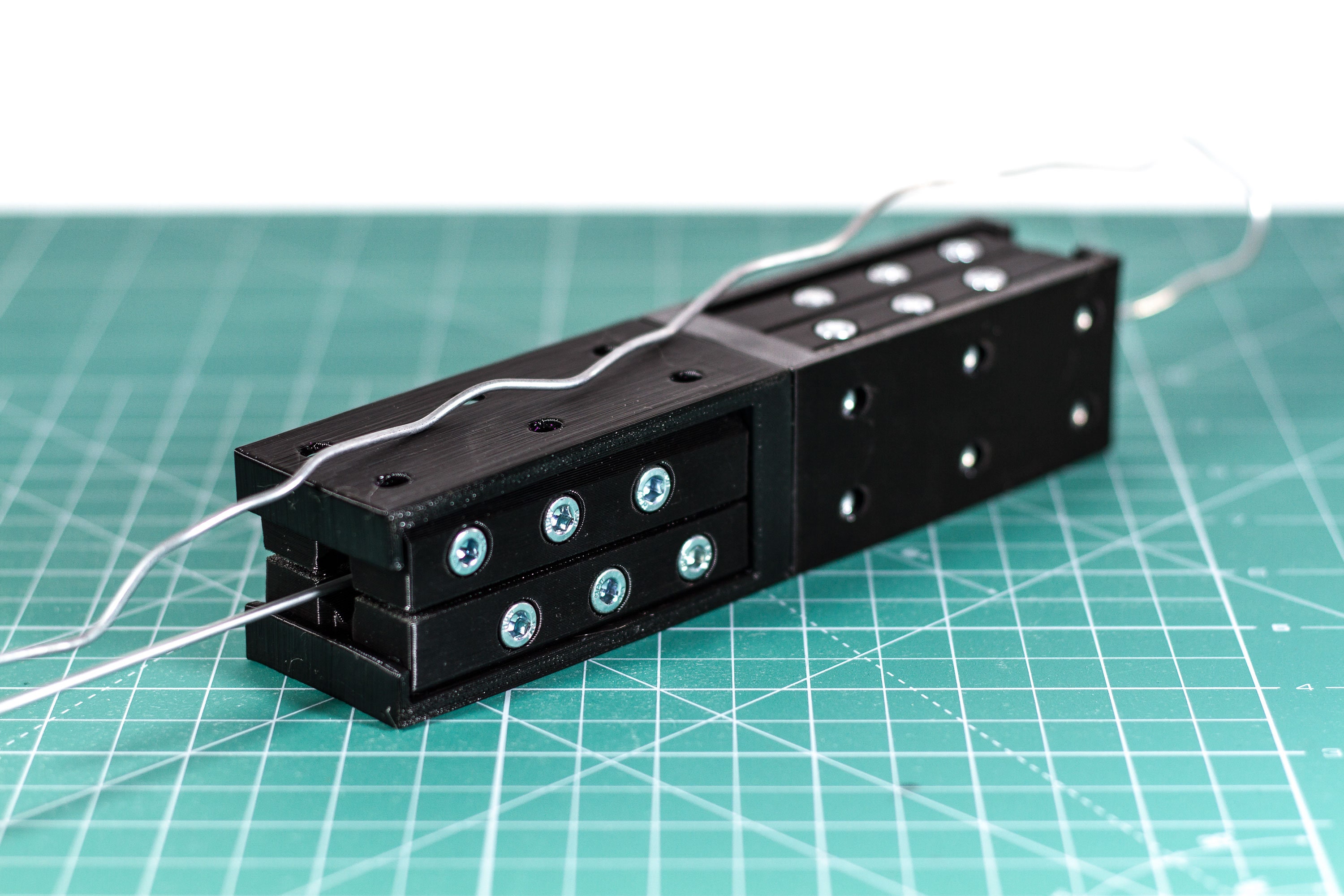 Wire Straightener Handheld Professional Wire Processing & Wire