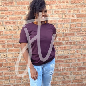 Black Model Mockup, Balla Canvas Mockup, Oxblood, T-shirt mockup, Black Woman Mockup, Oxblood T-shirt Mockup, Black Model T-shirt Mockup,