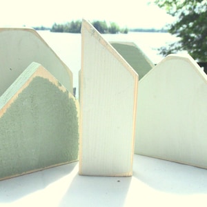 Blank Wood Pieces, Unfinished Wood Houses, Craft Wood Houses, Wood Blanks, Small Wood House Sets, Handmade Small Wood Houses, House Sets