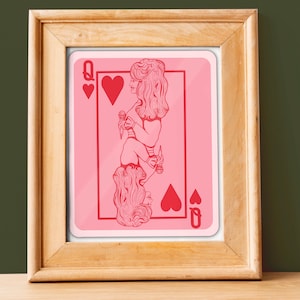 REINE DE COEUR | Illustration numérique | Décoration murale rose et rouge| Icône de la musique country | Art imprimable | Art mural tendance | Carte à jouer