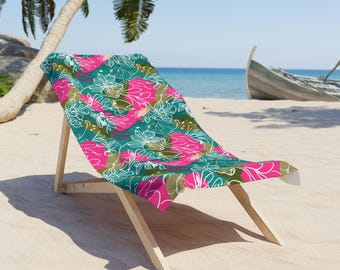 Vibrant Floral green and pink Beach Towel: Soft Cotton-Loop Backing, Quick-Dry Polyester