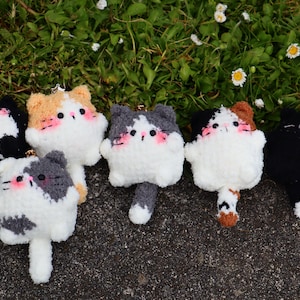 crochet cat plushies | crochet cat Ornament amigurumi | Handmade cute cat bag charm| Funny cat handcraft plush|black cat keyring/BAG clip
