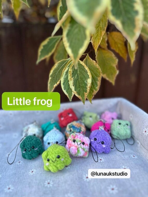 Handmade Crochet Frog Plush: Soft Leggy Amigurumi Desk Buddy
