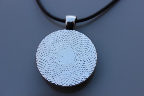 One of a Kind Acrylic Fluid Art Round Pendant Necklace, Acrylic Paint Skin Necklace, Wearable Art, Gift