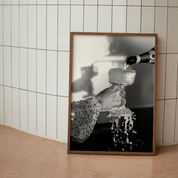 Impression champagne, affiche de champagne noir et blanc, chariot de bar à champagne, art mural tendance funky, décoration de dortoir avec chariot de bar