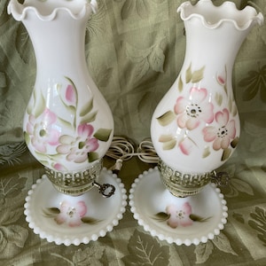 Underwriters Laboratories Portable Table Lamps Milk Glass Floral Vintage