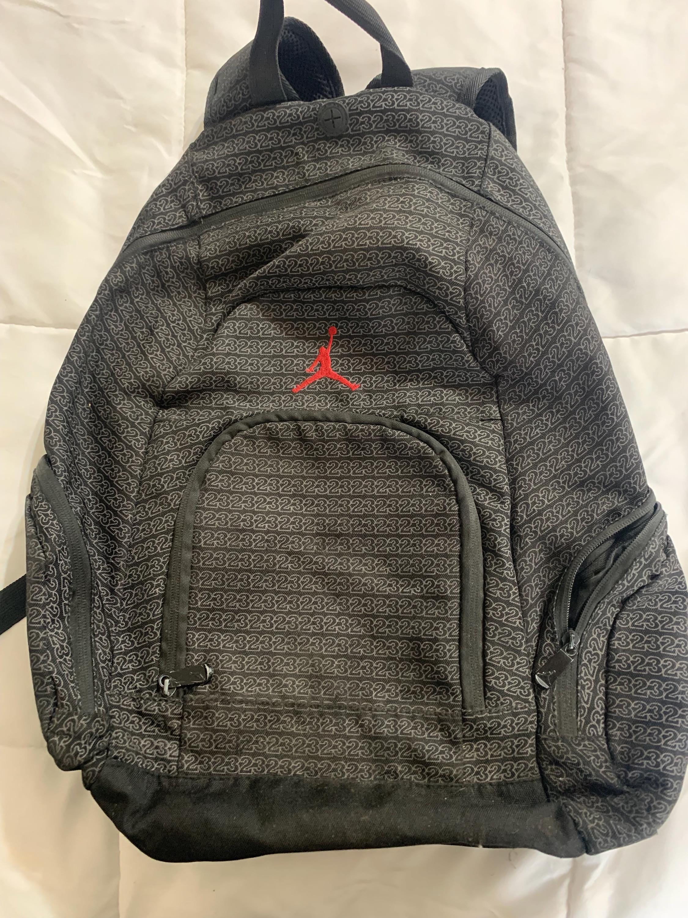 michael jordan duffle bag