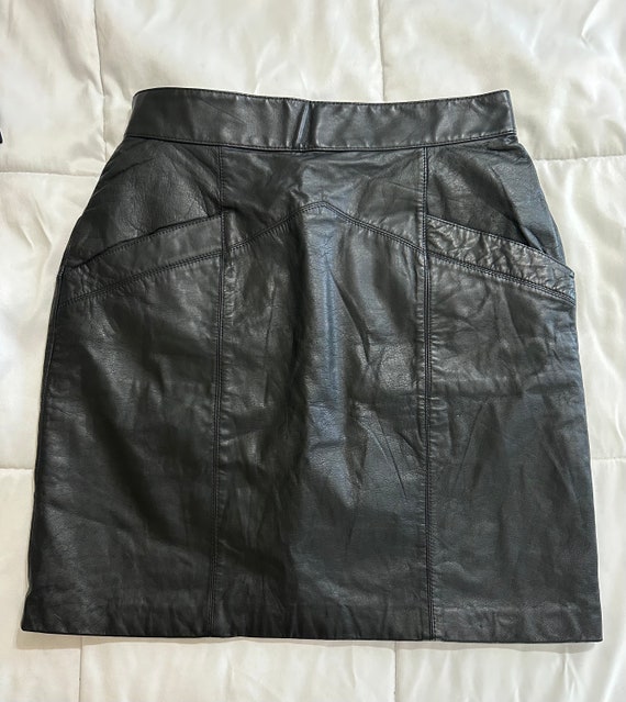 Vintage 80’s Toffs Black Leather Skirt Fully-lined