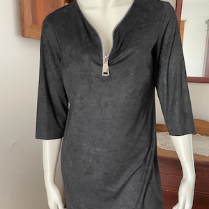 Vintage 90’s Zoe Faux Suede Black Shirt