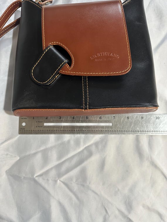 Vintage 90's L'artigiano Black and Tan Leather Crossbody Bag Purse
