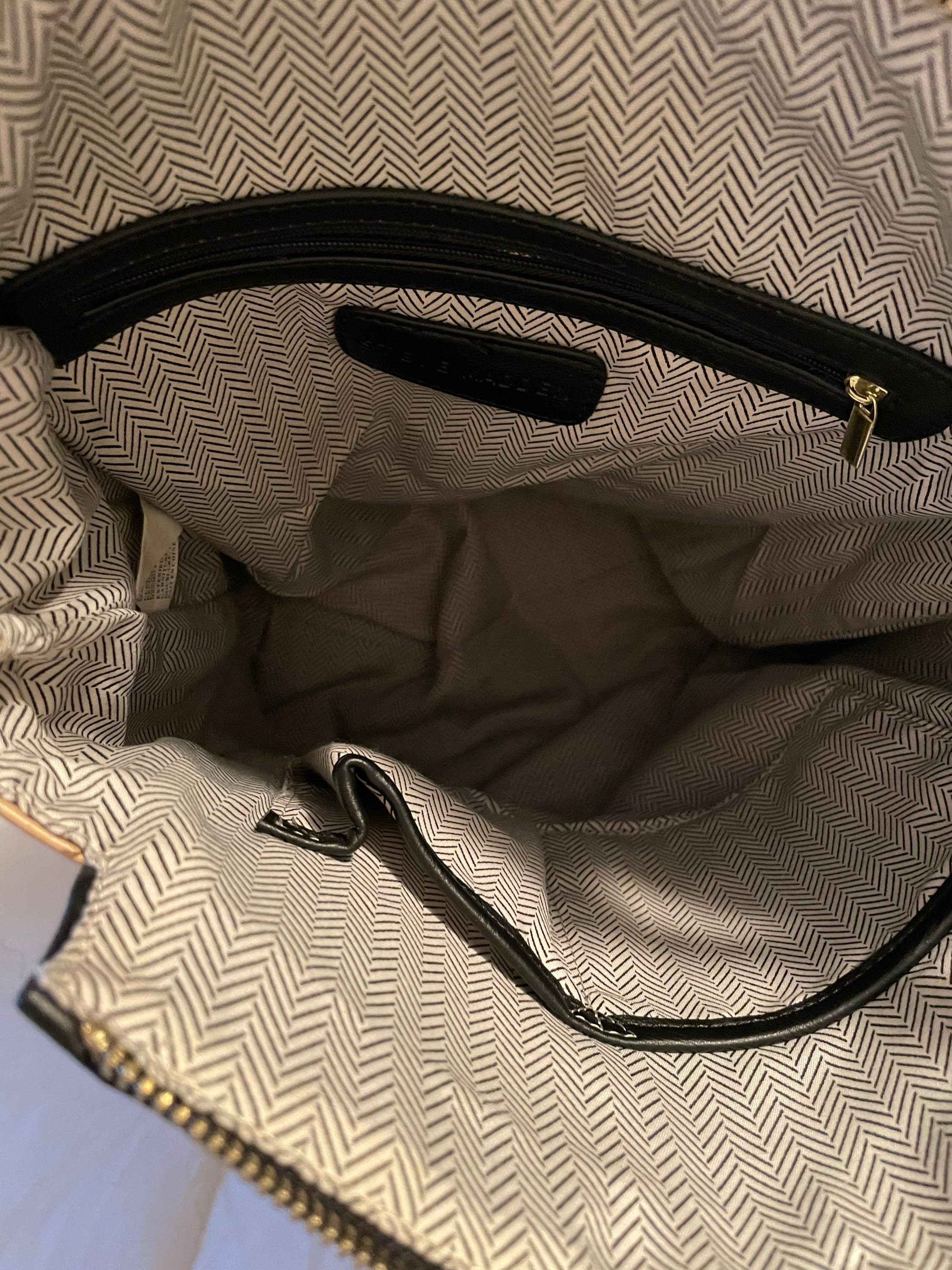 Steve Madden Woman’s Color Block Design Backpack. Madden NYC Women main image 2