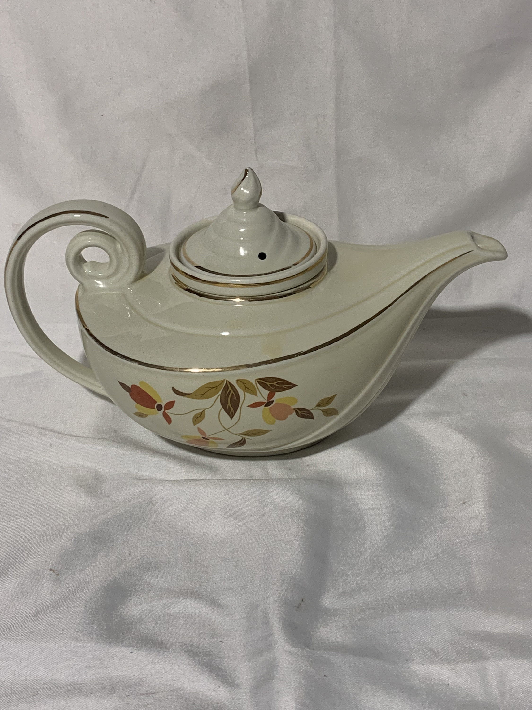 Hall's Superior Jewel Tea Autumn Leaf 3 Piece Aladdin Teapot With