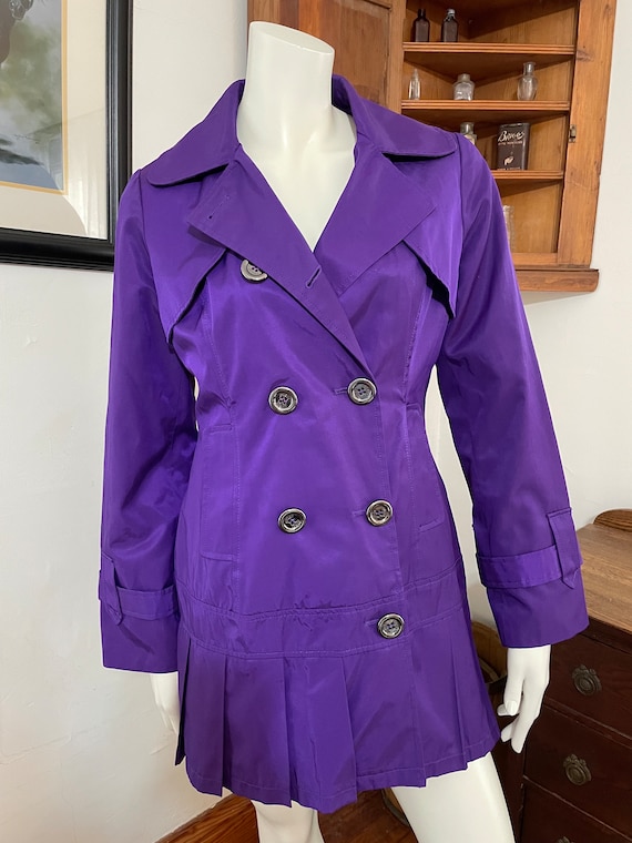 Vintage Purple Guess Trench/Rain Coat - Size M