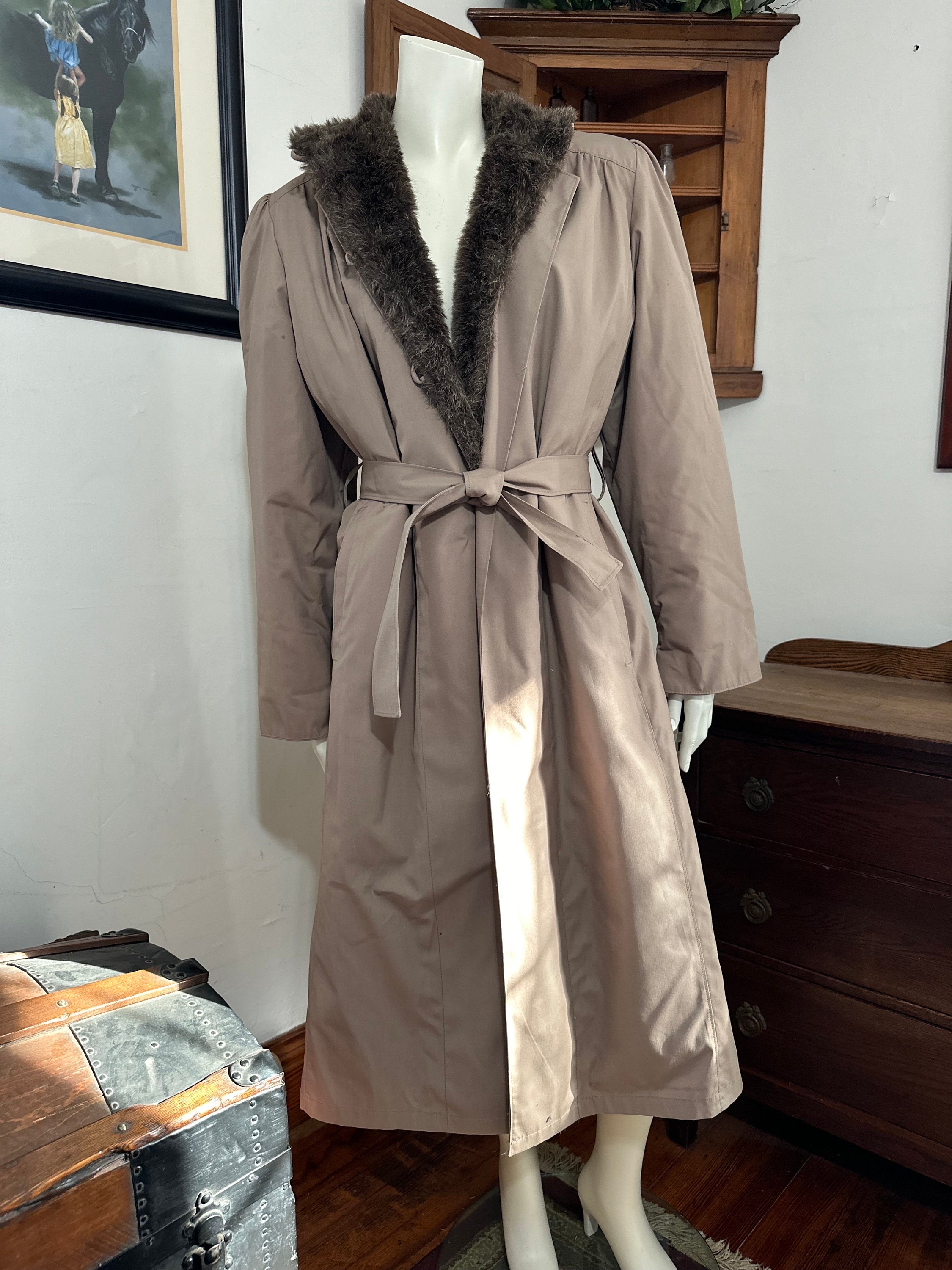 Vintage London Fog Faux Fur-lined Trenchcoat - Size 12 Reg - Etsy