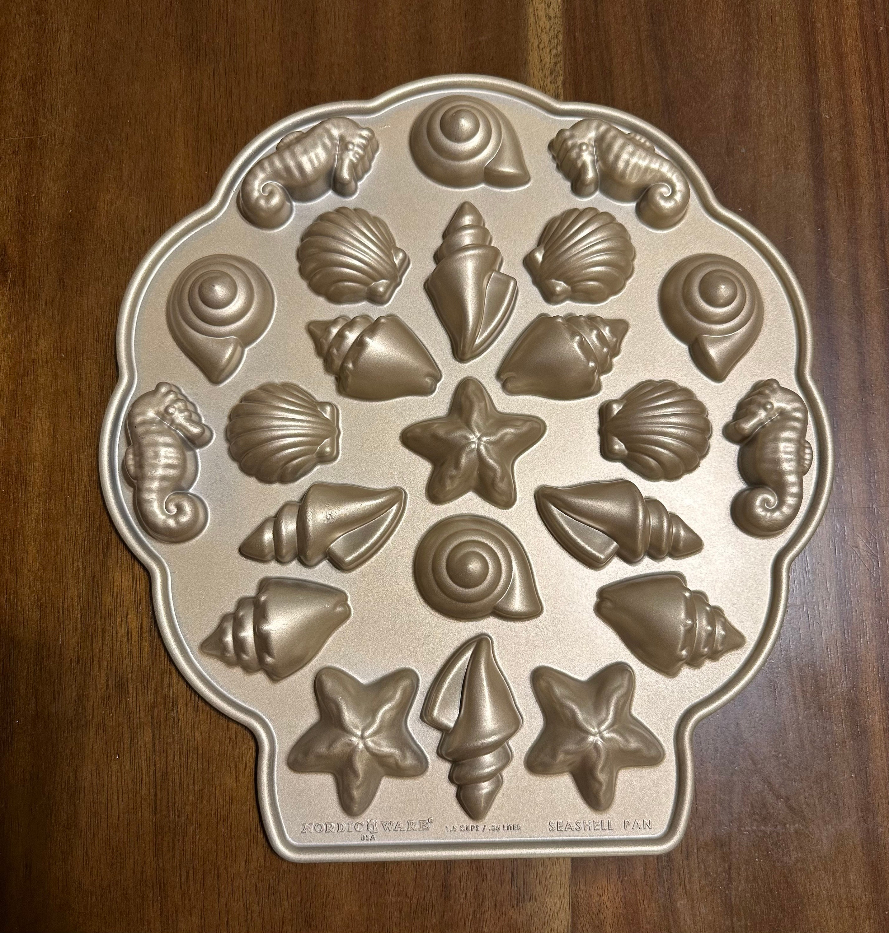 Nordic Ware Seashell Bites Pan