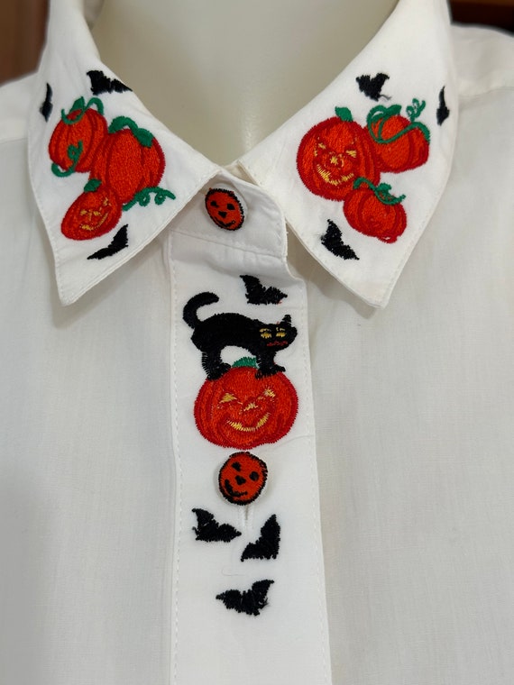 Vintage Karen Scott Halloween Embroidered White B… - image 2