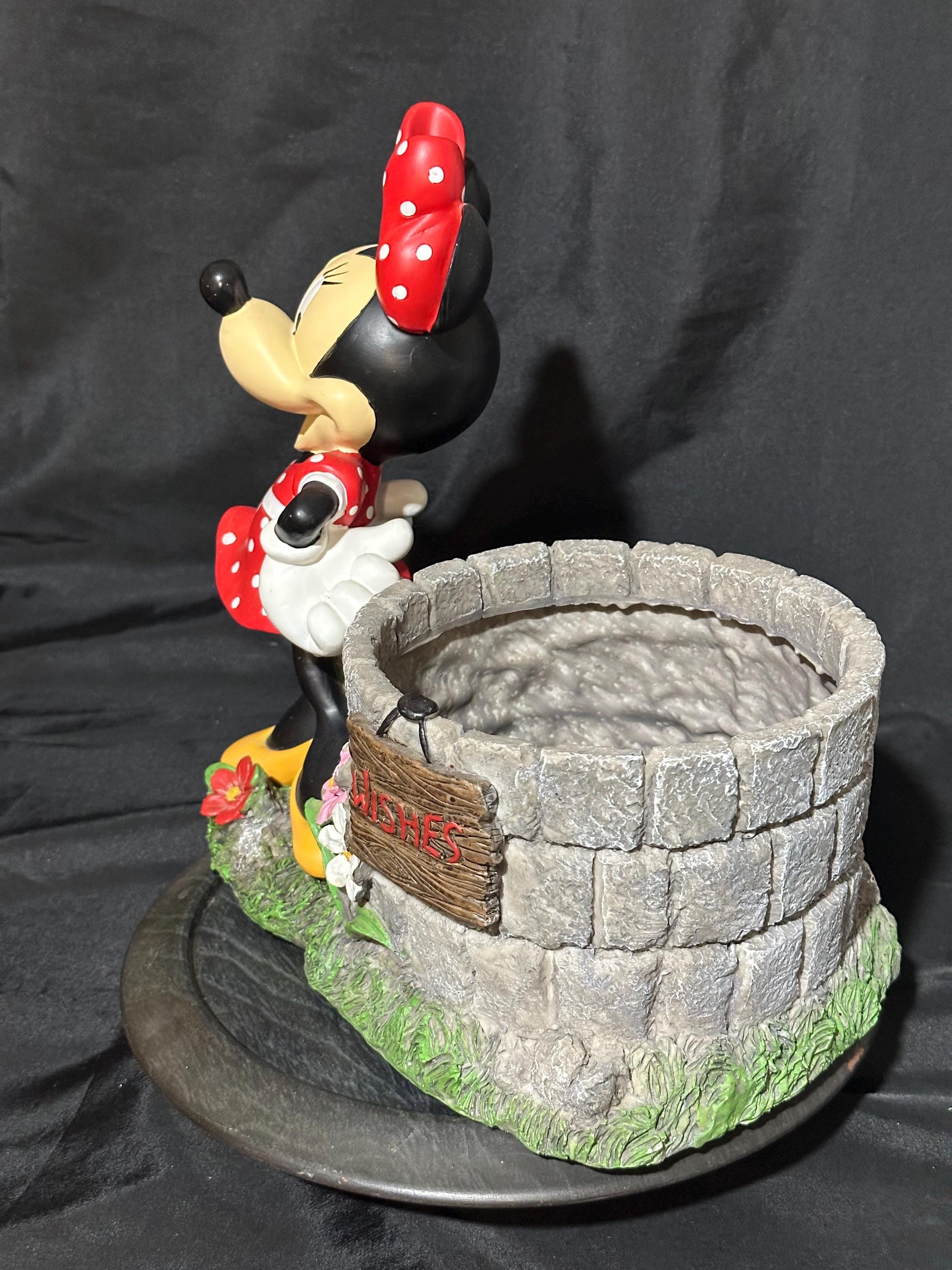 RARE Vintage 90's Disney Minnie Mouse Outdoor Garden Patio Resin