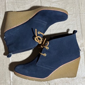 Escarpins En Daim Brun Blue Suede Shoes - Talon Compensé Haut - Taille US 10 Femme - Occasion