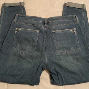 Jeans White House Black Market Girlfriend - Taille 6 - Coupe Effilée Et Délavée - Occasion Très Bon état