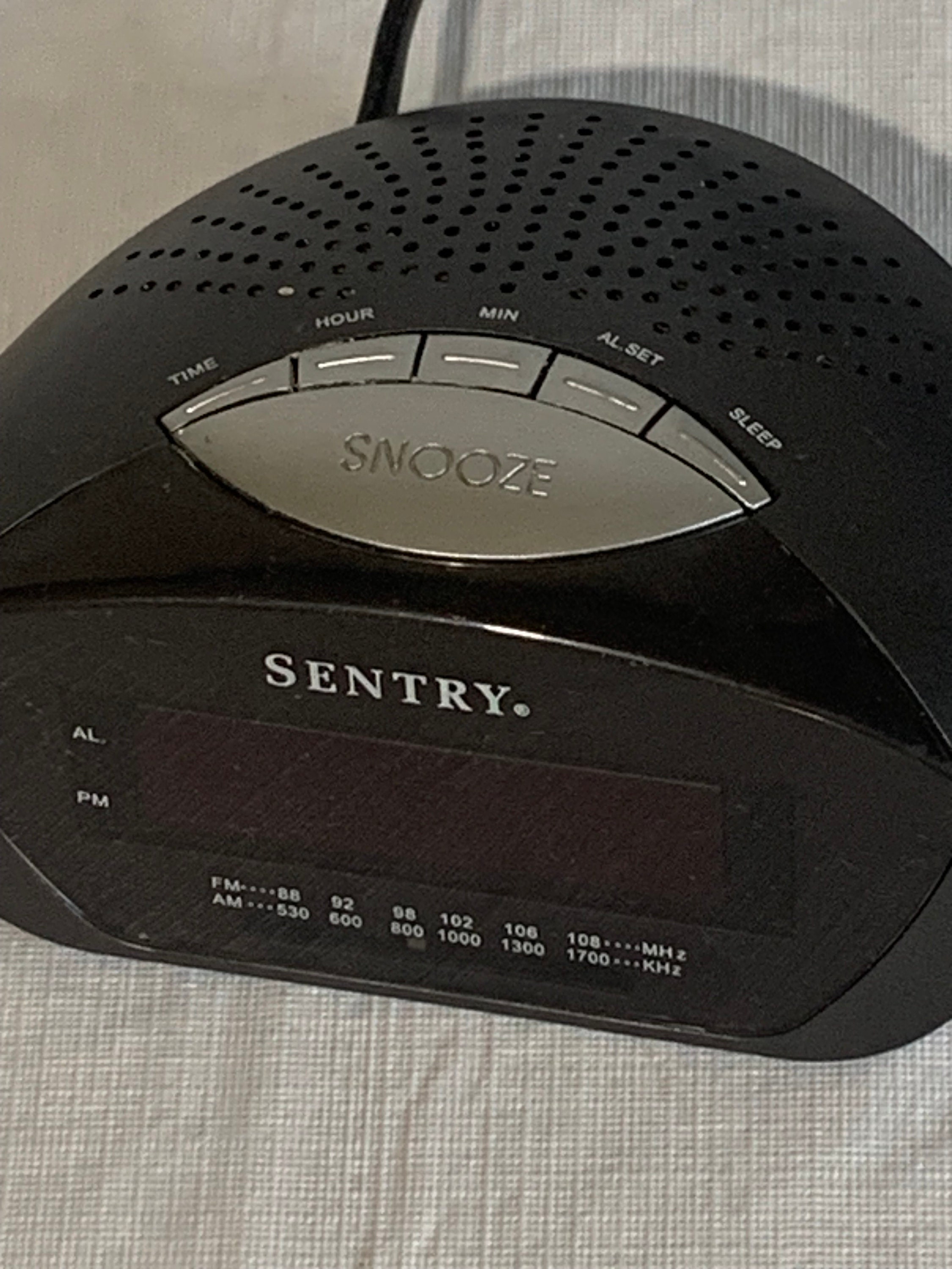 Vintage Sentry AM/FM Digital Radio Alarm Clock - Works Great! - Etsy