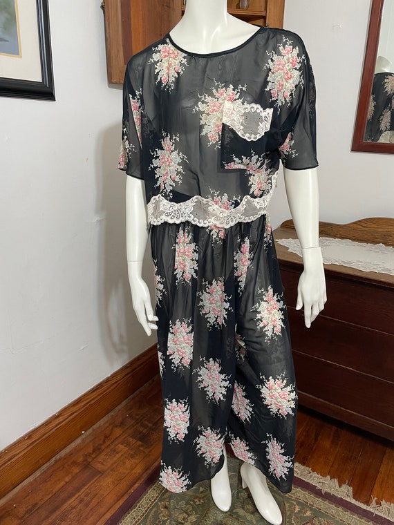 Vintage Natori II sheer floral pajamas - image 1