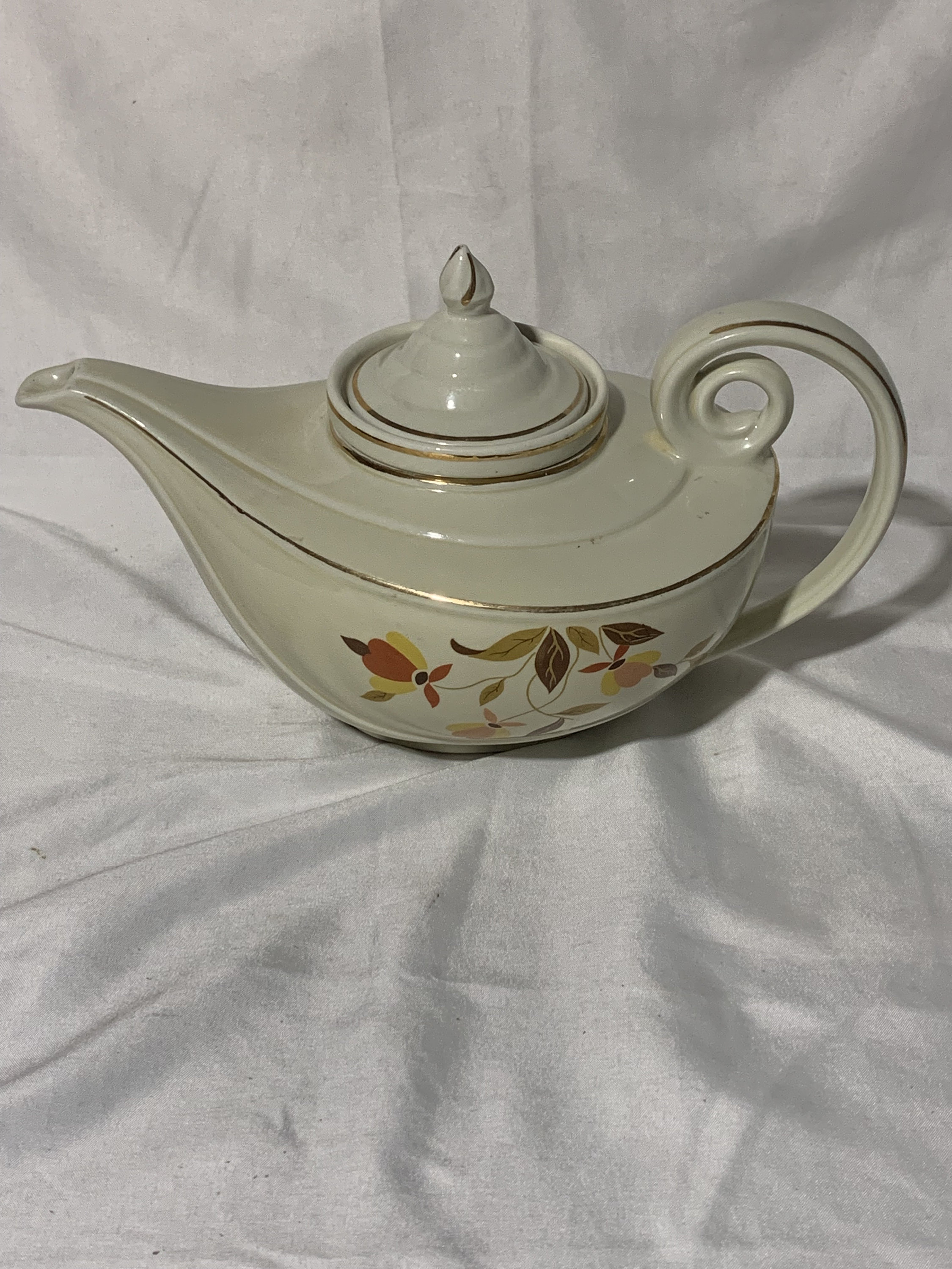 Hall's Superior Jewel Tea Autumn Leaf 3 Piece Aladdin Teapot With