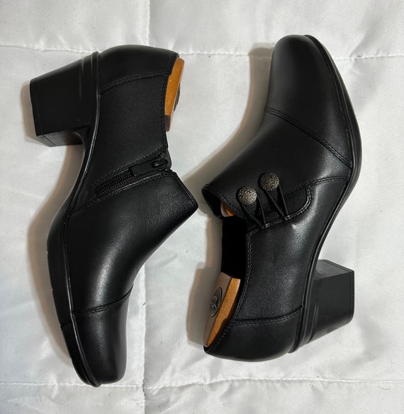 Clarks Emslie Warren Black Shoes - size 9M - NWOB