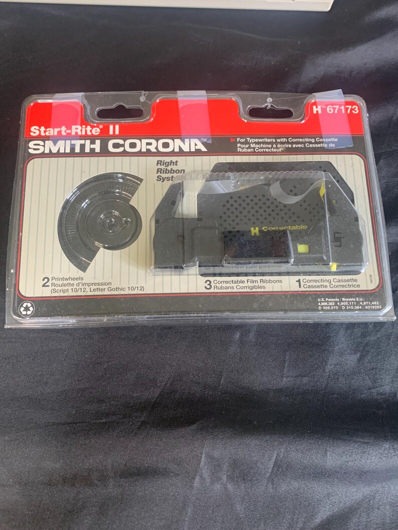 Vintage Smith Corona Memory Correct Typewriter With Extra Ribbons - in ...