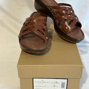 Cole Haan women size 8 Brown Woven Slide Sandals Amazon.com | Cole Haan Women main image 4