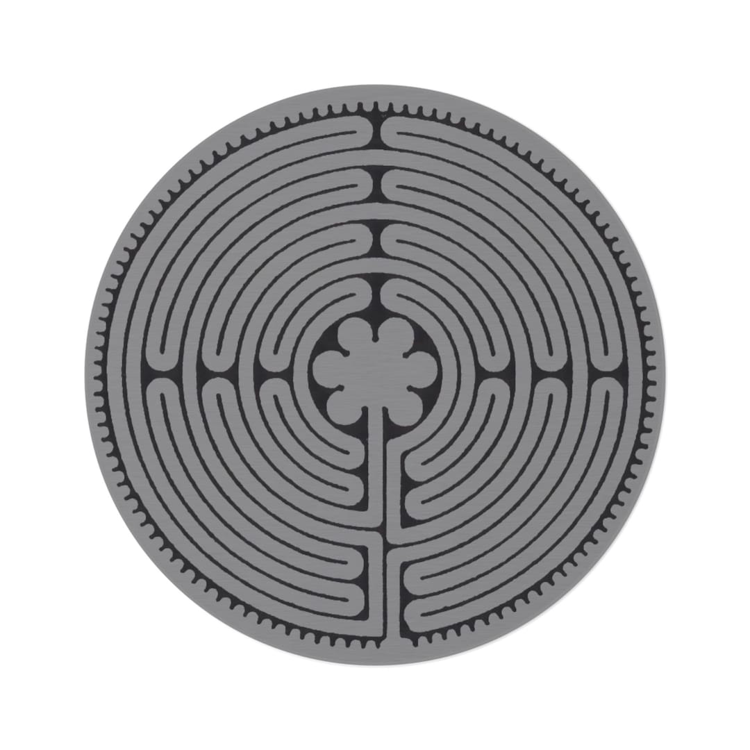 Chartres Labyrinth Round Rug, Grey Maze Design With Four-leaf Clover ...