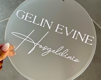 White door sign | Welcome sign | Personalized door decoration | Door decoration | Welcome baby | Baby&#39;s First Home | Baby&#39;s First Home |